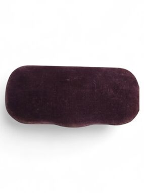 Gucci Velvet Eyeglass Case With Dust Cloth (Sunglasses Not Included)